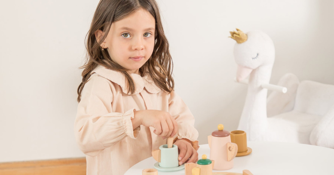 juegos de rol infantiles montessori de madera